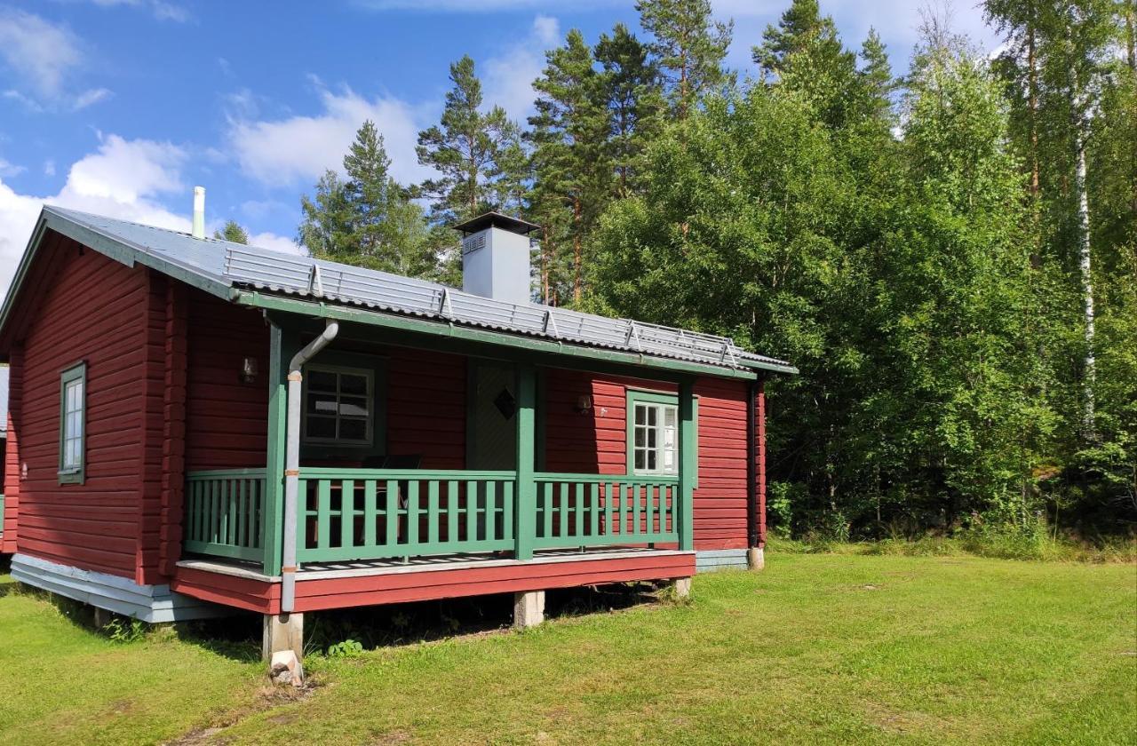 Ekesberget Stugby Retro Stuga 9 Eksharad ภายนอก รูปภาพ
