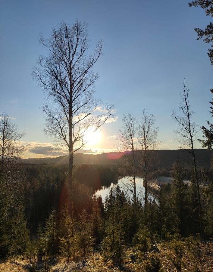 Ekesberget Stugby Retro Stuga 9 Eksharad ภายนอก รูปภาพ
